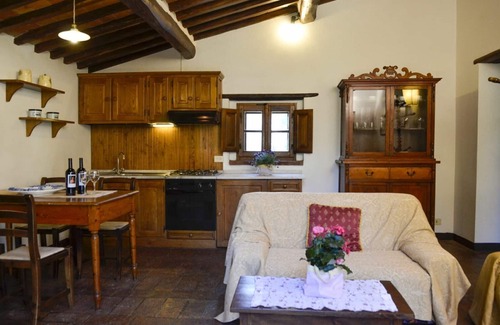 Sodo Apartment | San Pietro - Girasole
