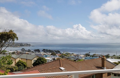 San Remo House | San Remo Panorama by Ready Set Stay