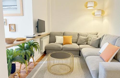 San Sebastian Centro Apartment | San Sebastian City Center⎮3 Bedrooms⎮Free WIFI