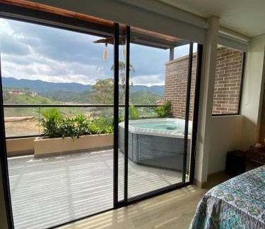 Guatape Apartment | San Telmo - Guatape with Hot Tube