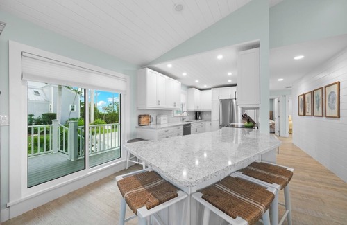 Sanibel House | Sancroft: Stunning Pool Home w Direct Water Access