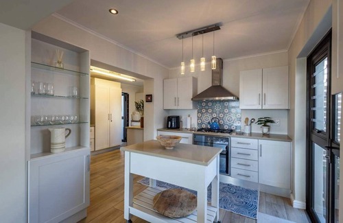 Robberg Beach House | Sanctuary Beach Hideaway | 50m walk onto Beach