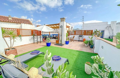 Sitges Town Center Apartment | Sanctuary Penthouse by Hello Homes Sitges