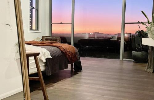 Byron Bay Villa | Sanctuary Spaces - Sundowner