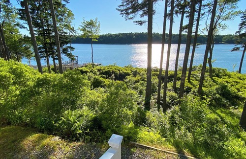 Harpswell House | Sanctuary - The perfect waterfront setting for your summer vacation