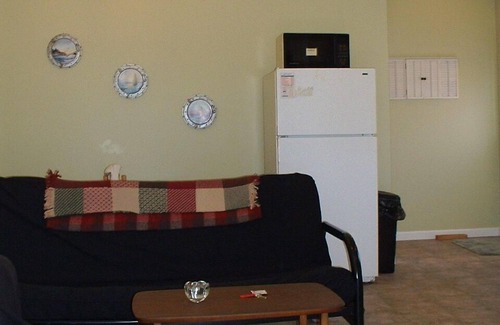 National City Cabin | Sand Lake Cottage - near Tawas