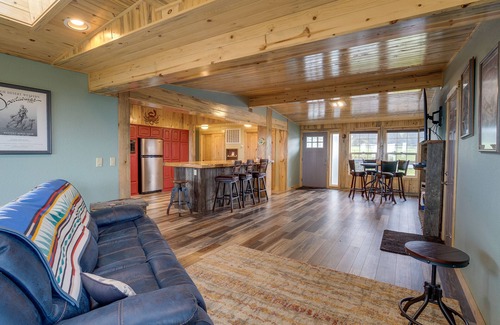Gold Beach House | Sand Ranch - Epic Ocean View and SPA