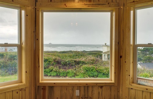 Gold Beach House | Sand Ranch - Epic Ocean View and SPA