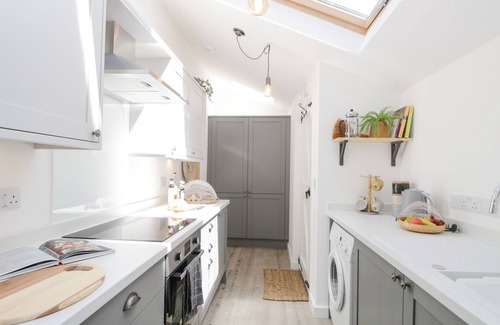 Bardsea Cottage | SANDACRE COTTAGE, family friendly in Bardsea
