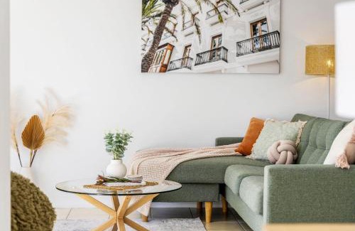 Fingal Bay House | Sandcastles at the Beach - Linen Supplied & Beds Ready on Arrival
