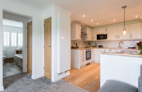 Mawgan Porth Apartment | Sandcastles offers a delightful two-bedroom self-catering apartment