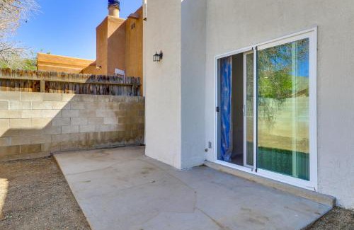 Northeast Heights House | Sandia Foothills Access! Townhome 5 Mi to Uptown