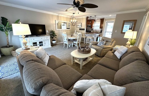 Holiday Isle Condo | Sandpiper 3206 Be A Snowbird Golf Pickleball Nov-Feb nMonthly Discount Save 40%