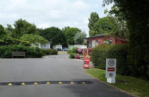 Aldwick House | Sandpiper - 6 berth caravan at Copthorne Caravans