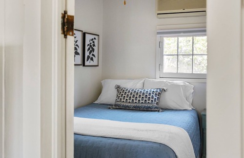 Traverse City Cabin | Sandpiper Cottage 3 S
