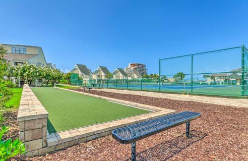 Holiday Isle Apartment | Sandpiper Cove Escape on Canal - Walk to Beach!