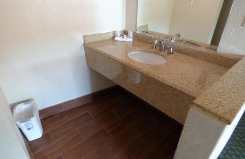 St. George Hotel | Sands Motel