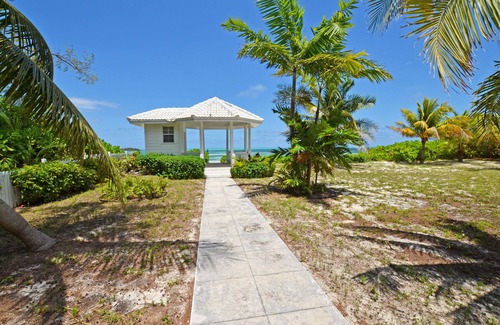 Spanish Wells House | Sands of the Sea