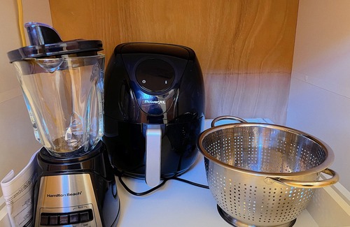 Ahwahnee Cottage | Sandstone Cottage - near Yosemite, Bass Lake