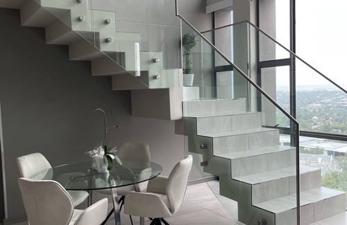 Greater Johannesburg Metropolitan Area Apartment | Sandton Smart Apartment Sixteen