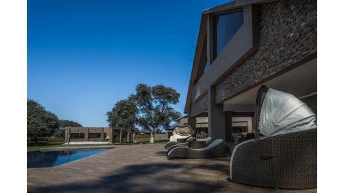 Gobabis Cabin | Sandune Game Lodge