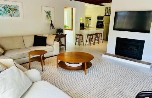 Sandy Bay Apartment | Sandy Bay Haven