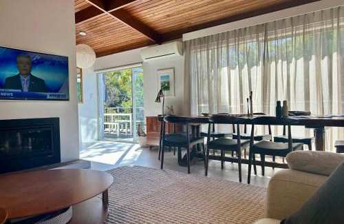 Sandy Bay Apartment | Sandy Bay Haven