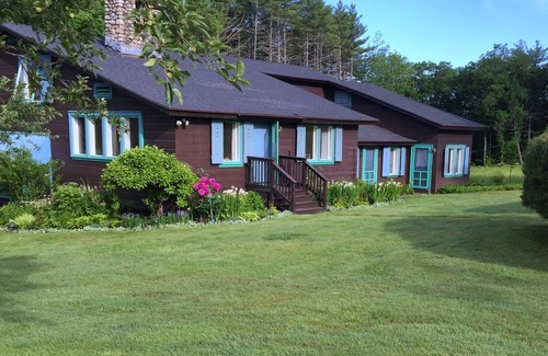 Bridgton House | Sandy beach,1st floor bedrooms, A/C, gorgeous10-acre setting, famous architect