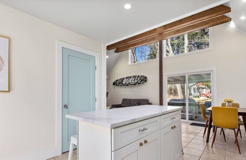 Hampton House | Sandy Biscuits A-Frame Cottage @ Plaice Cove