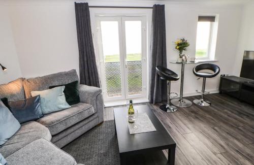 Blyth Apartment | Sandy Corner