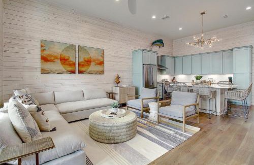Cinnamon Shore Villa | Sandy Feet Retreat TC 9106