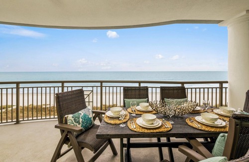 Ocean Drive Apartment | Sandy Pants | Updated Luxury Oceanfront Condo at Mar Vista