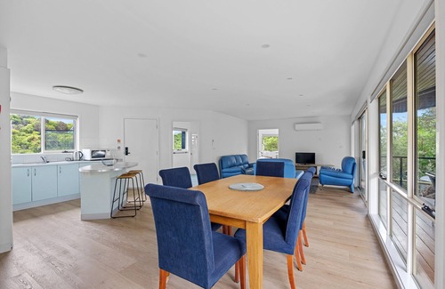 Sandy Point Apartment | Sandy Point Beach Escape