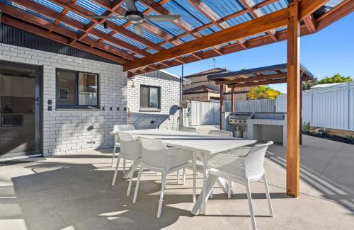 Mandurah Apartment | Sandy Shores Getaway
