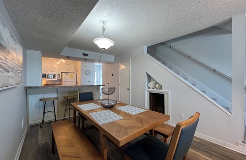 Pensacola Beach House | "Sandy Sunsets" | Private Beach & Fishing Pier | My Beach Getaways