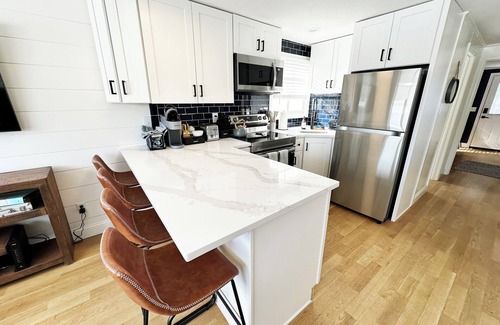 Salisbury Beach House | Sandy Toes Salisbury Beach Cottage