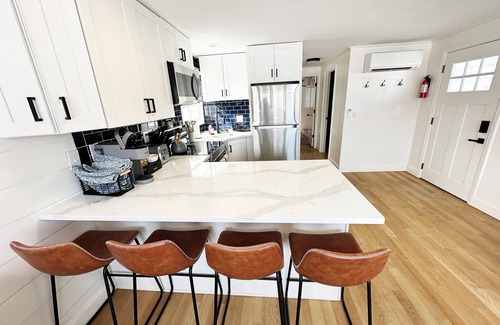 Salisbury Beach House | Sandy Toes Salisbury Beach Cottage