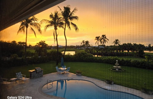 The Dunes House | SANIBEL SUN CASTLE - Splendid home, great location, heated pool, bike to beach