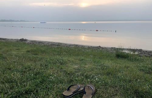 Bitterfeld Apartment | Saniertes Penthouse im Park am Goitzschesee