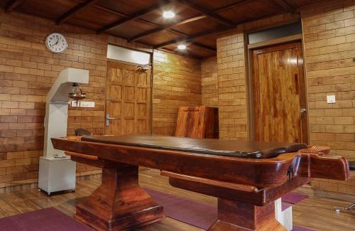 Alwaye Hotel | SANJEEVINI AYURVEDA AND YOGA RETREAT