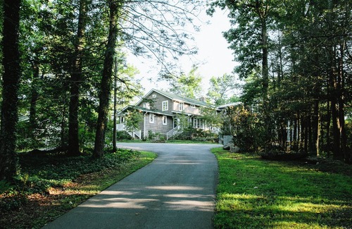Ridgecrest House | Sanjema Lodge | Spacious Home in Ridgecrest