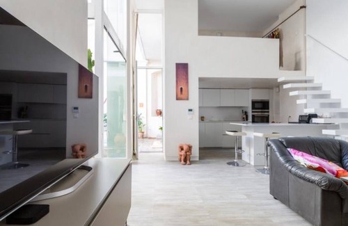 Sanlucar de Barrameda Villa | Sanlúcar Oasis: Historic Home with Pool, Garden, and Garage Near Plaza del Cabildo