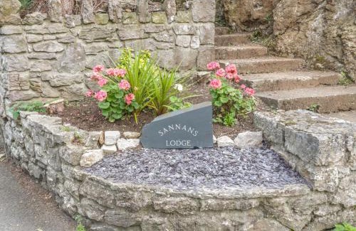 Penrhyn Bay House | Sannans Lodge
