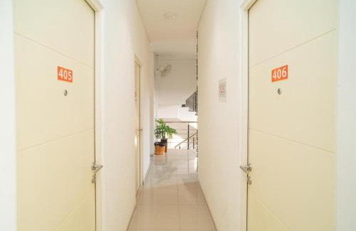 Surabaya Hotel | Sans Hotel Kupang Indah Surabaya by RedDoorz