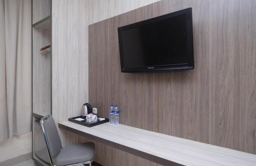 Panakkukang Hotel | Sans Hotel Lynt Makassar