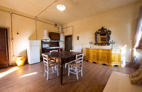 Sansepolcro Apartment | Sansepolcro apartment - 6/10 people - Tuscany