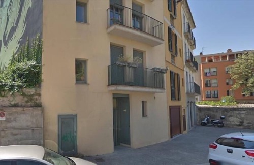 Barri Vell Apartment | Sant Pau - Holiday Apartment Rental in Girona | Bravissimo