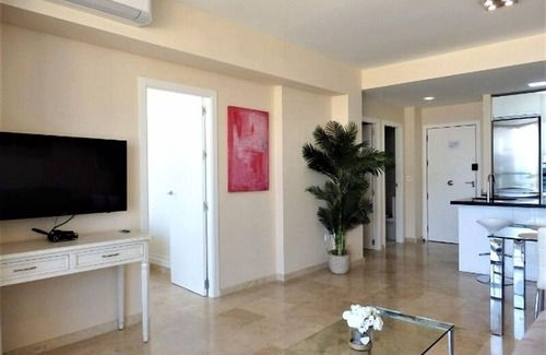 Carihuela Apartment | Santa Clara : VUE Magnifique SUR LA Baie DE Malaga