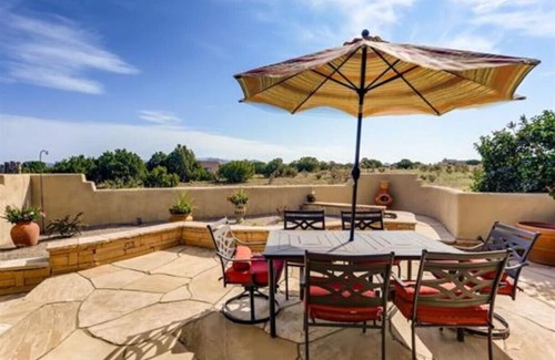 Eldorado at Santa Fe House | Santa Fe’s top rated Casa de Ochoa is available for Summer & Fall trips.