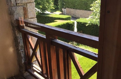 Sainte-Leocadie House | SANTA LEOCADIA VIII